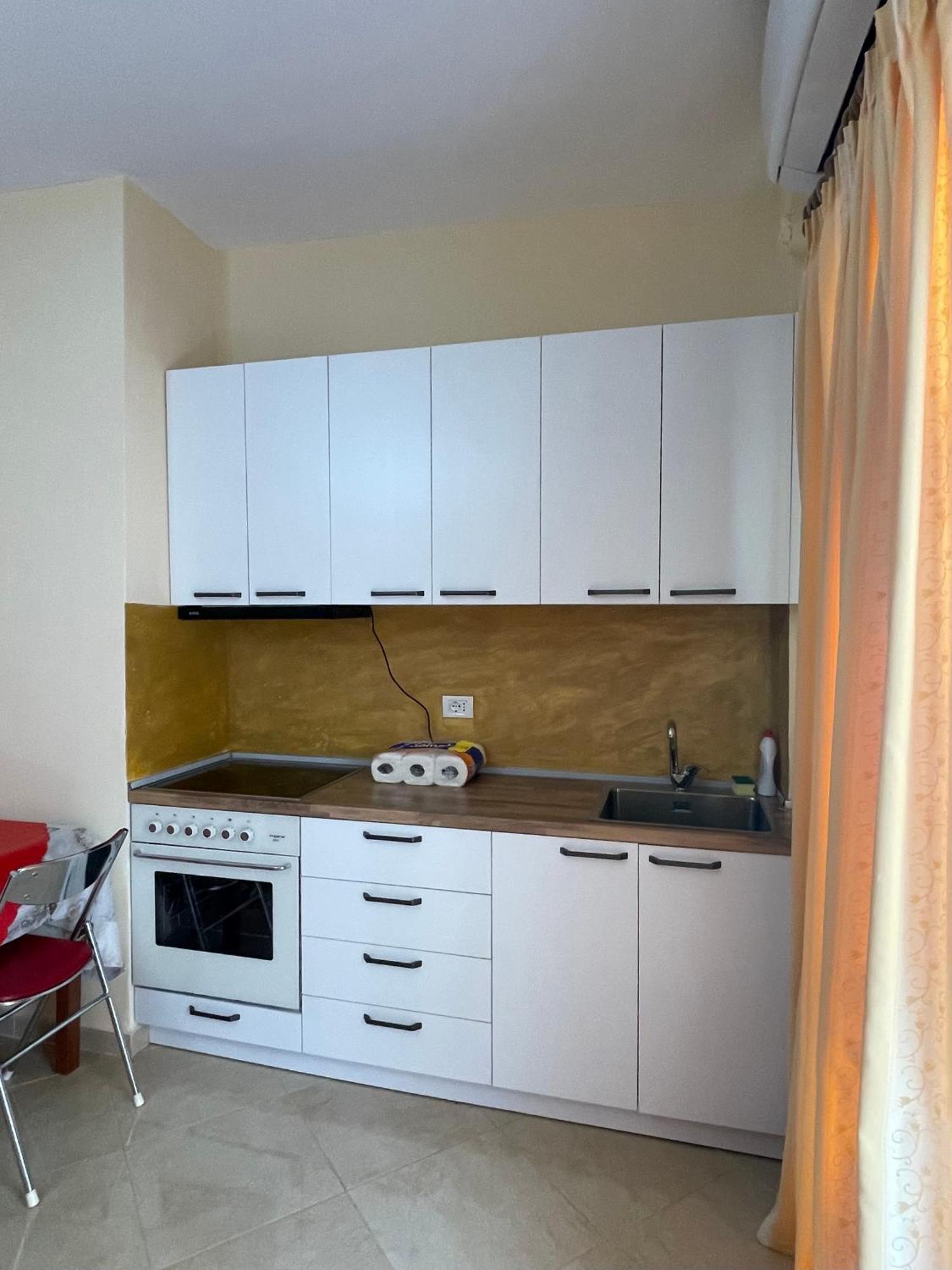 Red Appartement
